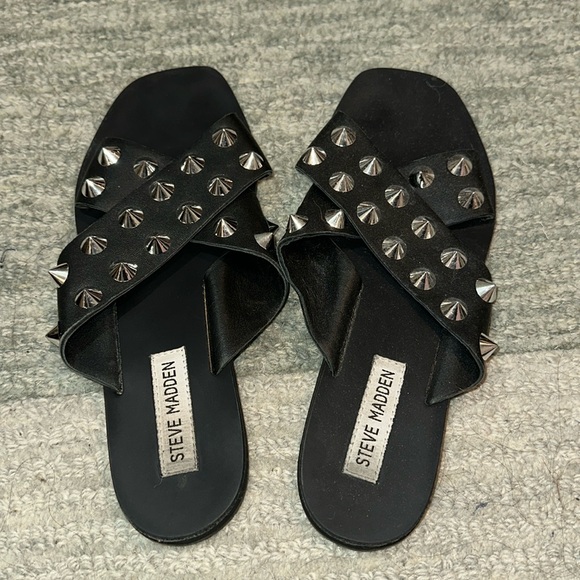 Steve Madden sandals - Picture 1 of 2